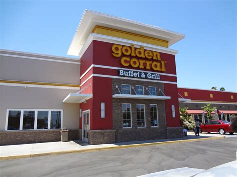 This restaurant provides perfectly cooked fried chicken, salads and steaks. . Golden corral near me now